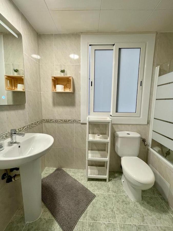 A & M Barcelona Hostal Luaran gambar